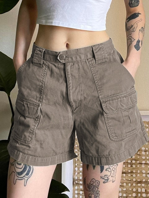 Pockets Straight Leg Shorts