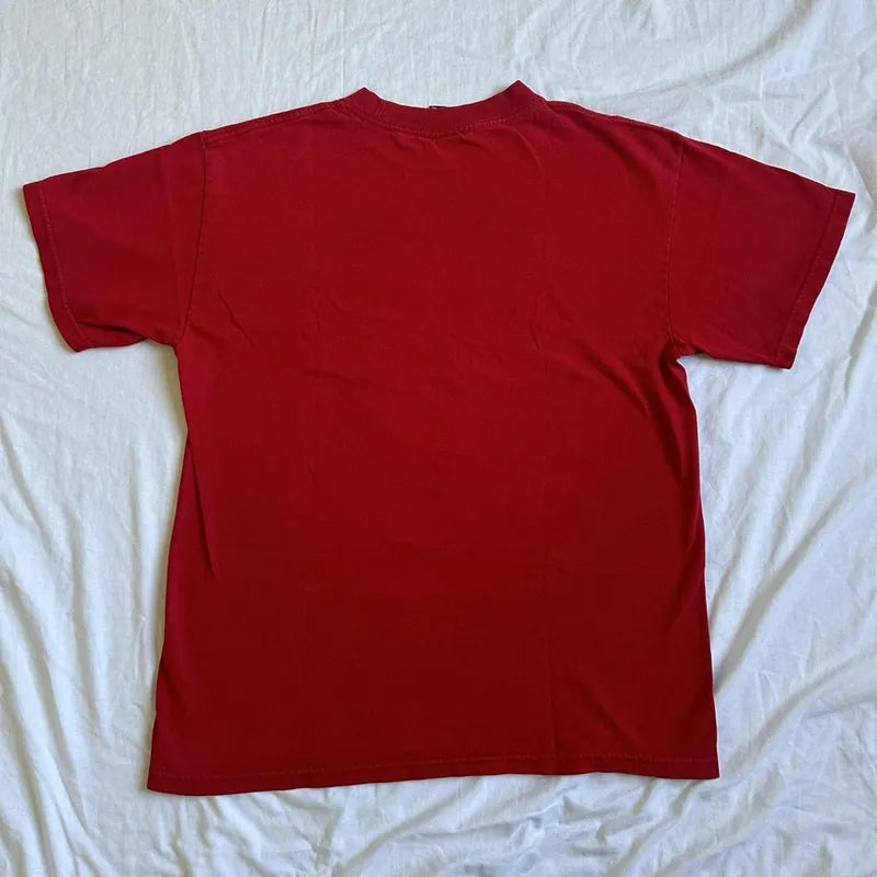 Grunge Star Graphic Red Tee