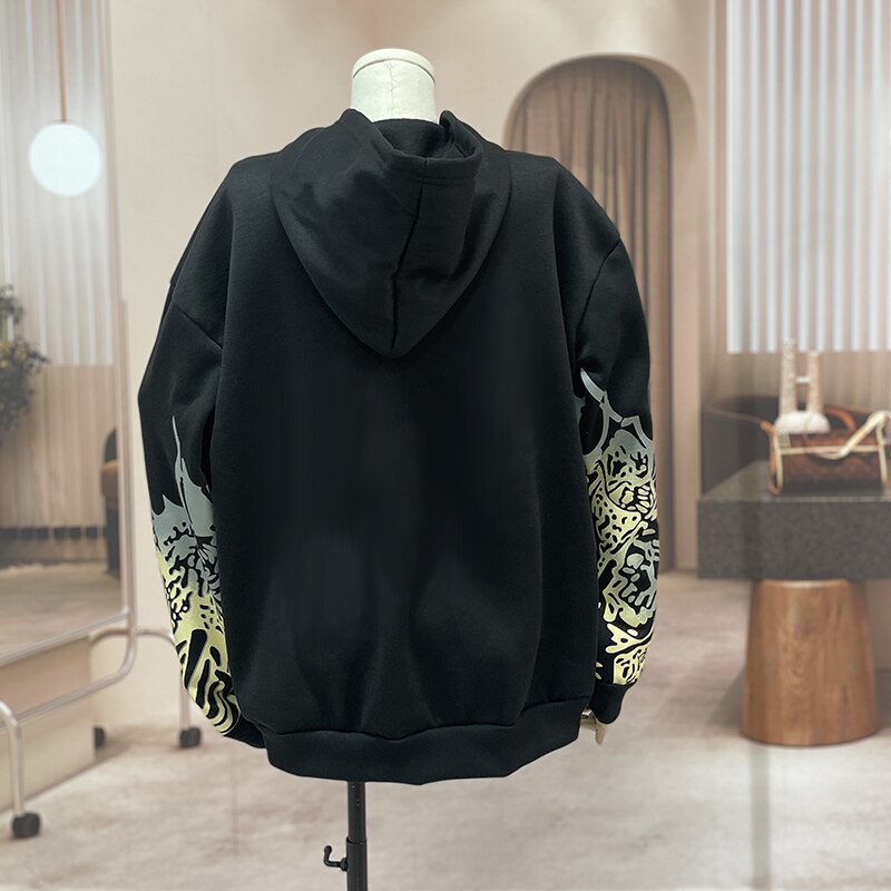 Streetwear Skull Print Hoodie - Tisso Clothing