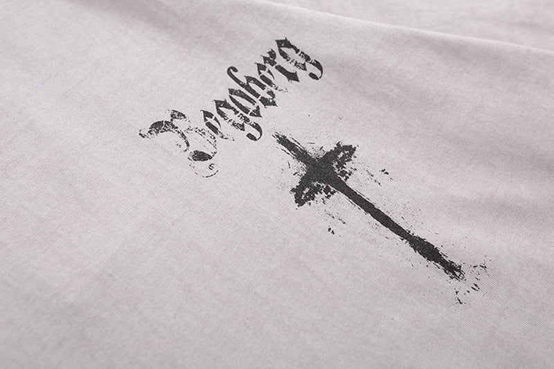 Loose Cross Goth T-Shirt - Tisso Clothing